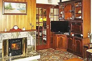 Springlawn Bed & Breakfast 3*